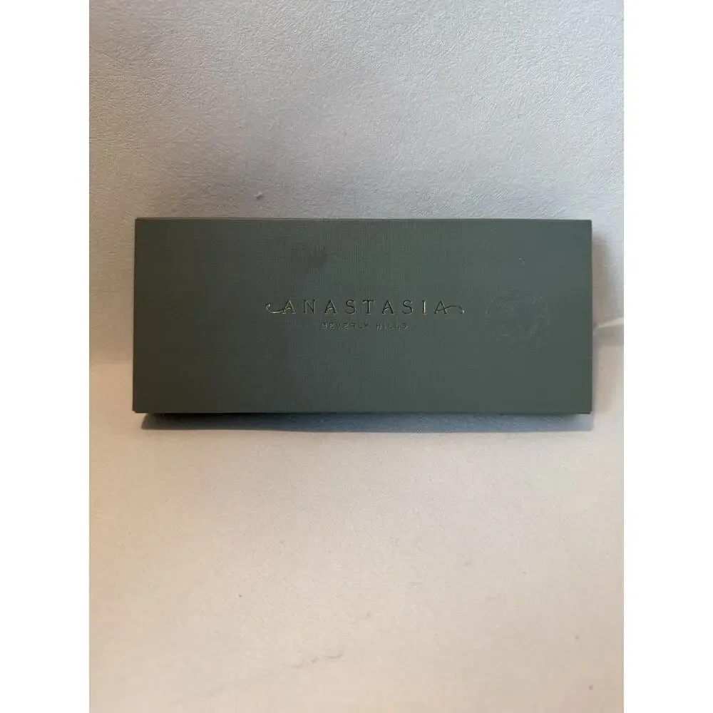 Anastasia Beverly Hills Nouveau Eyeshadow Palette New In Box